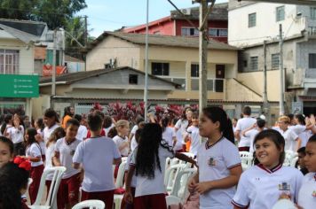 Foto - CAMINHADA FAÇA BONITO EM ALUSÃO AO 18 DE MAIO - DIA NACIONAL DE COMBATE AO ABUSO E À EXPLORAÇÃO SEXUAL