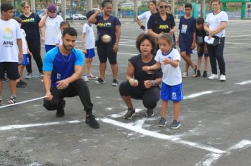 Foto - Torneio de Atletismo entres as APAES do Vale do Ribeira foi realizado no Centro de Eventos em Cajati