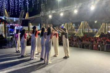 Foto - ABERTURA OFICIAL DO NATAL ENCANTADO ACONTECEU NA NOITE DESTE SÁBADO (7/12)