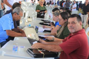 Foto - Inauguração do Empreendimento Cajati D- 65 casas e entrega de 280 títulos de Regularização Fundiária