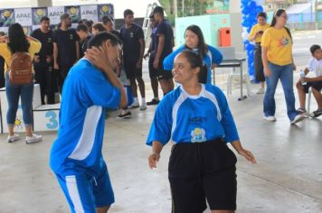 Foto - Torneio de Atletismo entres as APAES do Vale do Ribeira foi realizado no Centro de Eventos em Cajati