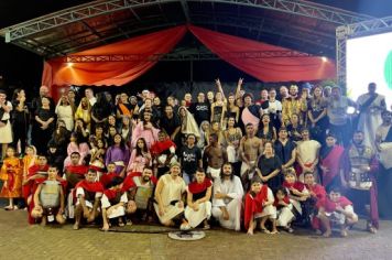 Foto - PAIXÃO DE CRISTO EMOCIONA CERCA DE 1500 MIL PESSOAS NA PRAÇA DA BÍBLIA