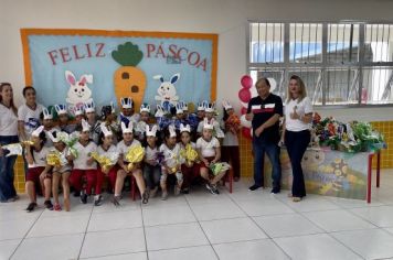 Foto - PREFEITURA DE CAJATI REALIZA ENTREGA  DE OVOS DE PÁSCOA E MIMOS ESPECIAIS!