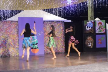 Foto - ABERTURA OFICIAL DO NATAL ENCANTADO ACONTECEU NA NOITE DESTE SÁBADO (7/12)