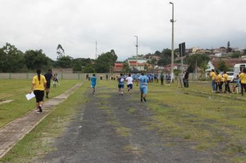 Foto - Torneio de Atletismo entres as APAES do Vale do Ribeira foi realizado no Centro de Eventos em Cajati