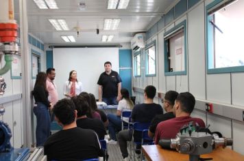 Foto - Curso de Mecânica do Senai