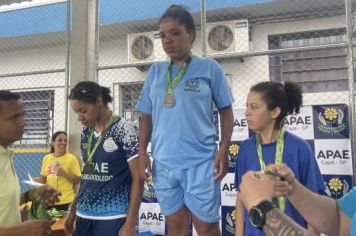 Foto - Torneio de Atletismo entres as APAES do Vale do Ribeira foi realizado no Centro de Eventos em Cajati