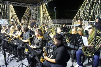 Foto - ABERTURA OFICIAL DO NATAL ENCANTADO ACONTECEU NA NOITE DESTE SÁBADO (7/12)