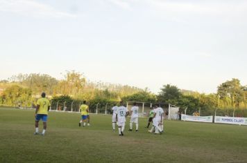 Foto - JOGO COMEMORATIVO COM EX-CRAQUES DA SELEÇÃO BRASILEIRA- CAJATI, 31 ANOS