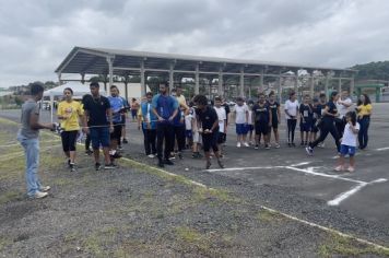 Foto - Torneio de Atletismo entres as APAES do Vale do Ribeira foi realizado no Centro de Eventos em Cajati