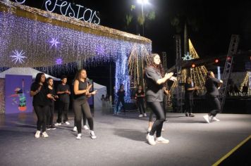 Foto - ABERTURA OFICIAL DO NATAL ENCANTADO ACONTECEU NA NOITE DESTE SÁBADO (7/12)