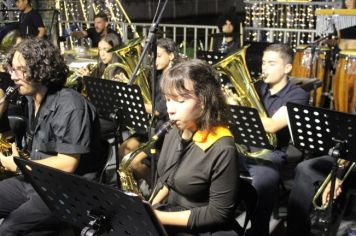 Foto - ABERTURA OFICIAL DO NATAL ENCANTADO ACONTECEU NA NOITE DESTE SÁBADO (7/12)