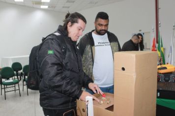 Foto - Professores da Secretaria de Educação de Cajati recebem Certificação do Curso de Robótica