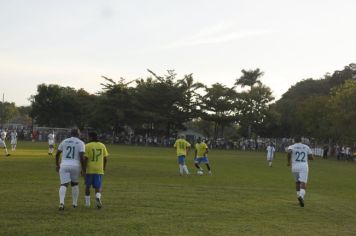 Foto - JOGO COMEMORATIVO COM EX-CRAQUES DA SELEÇÃO BRASILEIRA- CAJATI, 31 ANOS