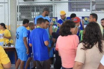 Foto - Torneio de Atletismo entres as APAES do Vale do Ribeira foi realizado no Centro de Eventos em Cajati