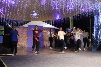 Foto - ABERTURA OFICIAL DO NATAL ENCANTADO ACONTECEU NA NOITE DESTE SÁBADO (7/12)