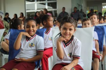 Foto - Inauguração da Escola Municipal de Educação Básica Bairro Jardim São José