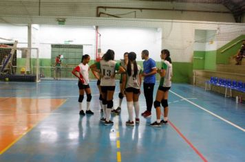 Foto - Campeãs da fase Sub-Regional dos Jogos Abertos da Juventude 2023 realizam amistoso em Cajati