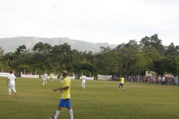 Foto - JOGO COMEMORATIVO COM EX-CRAQUES DA SELEÇÃO BRASILEIRA- CAJATI, 31 ANOS