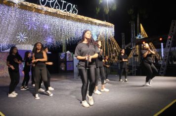 Foto - ABERTURA OFICIAL DO NATAL ENCANTADO ACONTECEU NA NOITE DESTE SÁBADO (7/12)