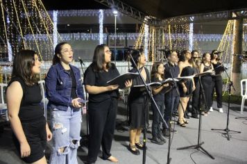 Foto - ABERTURA OFICIAL DO NATAL ENCANTADO ACONTECEU NA NOITE DESTE SÁBADO (7/12)