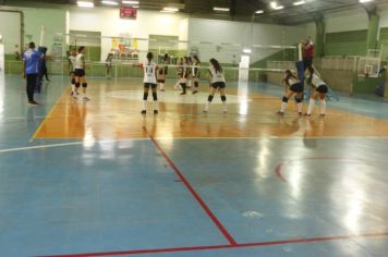 Foto - Campeãs da fase Sub-Regional dos Jogos Abertos da Juventude 2023 realizam amistoso em Cajati