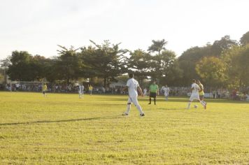 Foto - JOGO COMEMORATIVO COM EX-CRAQUES DA SELEÇÃO BRASILEIRA- CAJATI, 31 ANOS