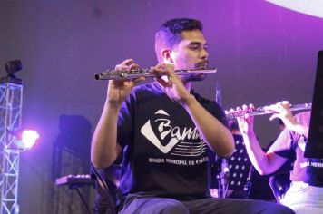 Foto - 4º MOVIMENTO CULTURA NA PRAÇA FOI UM ESPETÁCULO DE TALENTOS DO MUNICÍPIO