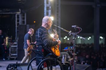 Foto - Paralamas do Sucesso- Cajati, 31 anos