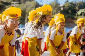 Foto - Cajati, Terra da Banana- Sabores e Saberes- apresentações das escolas municipais