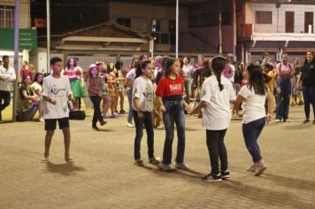 Foto - 4º MOVIMENTO CULTURA NA PRAÇA FOI UM ESPETÁCULO DE TALENTOS DO MUNICÍPIO