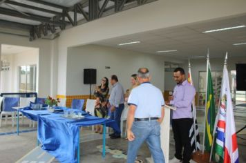 Foto - Inauguração da Escola Municipal de Educação Básica Bairro Jardim São José