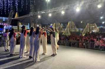 Foto - ABERTURA OFICIAL DO NATAL ENCANTADO ACONTECEU NA NOITE DESTE SÁBADO (7/12)