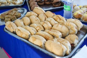 Foto - Degustação dos alimentos produzidos pela Biomassa de Banana como sugestão para merenda escolar do município 