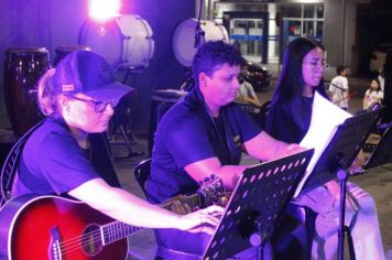 Foto - 4º MOVIMENTO CULTURA NA PRAÇA FOI UM ESPETÁCULO DE TALENTOS DO MUNICÍPIO