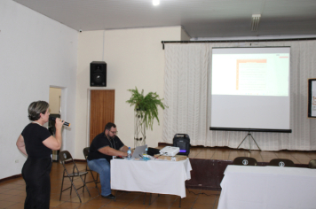 Foto - 14ª Pré-Conferências Municipais de Assistência Social “20 anos de SUAS”: Construção, Proteção e Resistência, no Salão Paroquial 