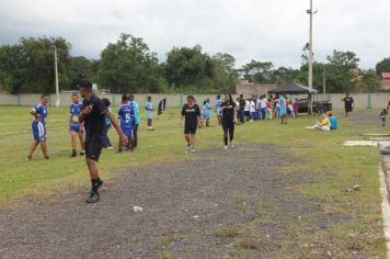 Foto - Torneio de Atletismo entres as APAES do Vale do Ribeira foi realizado no Centro de Eventos em Cajati