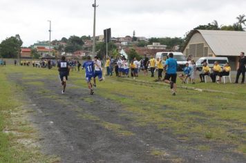 Foto - Torneio de Atletismo entres as APAES do Vale do Ribeira foi realizado no Centro de Eventos em Cajati