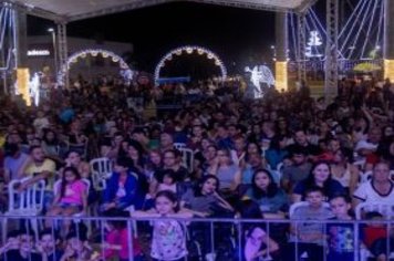 Foto - Espetáculo Rei Leão e banda Projeto X