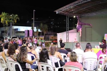 Foto - CIRCUITO SESC NA PRAÇA DA BÍBLIA