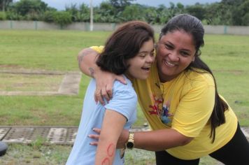 Foto - Torneio de Atletismo entres as APAES do Vale do Ribeira foi realizado no Centro de Eventos em Cajati