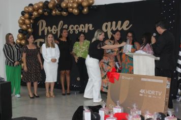 Foto - 14ª EDIÇÃO DA PREMIAÇÃO DO PROFESSOR QUE FAZ A DIFERENÇA 2023