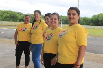 Foto - Torneio de Atletismo entres as APAES do Vale do Ribeira foi realizado no Centro de Eventos em Cajati