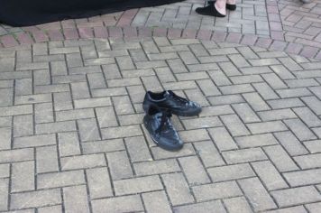 Foto - Espetáculo Caixola Brincante apresentado pelo Teatro a Bordo