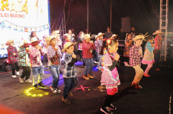 Foto - Arraiá da Educação 