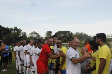 Foto - JOGO COMEMORATIVO COM EX-CRAQUES DA SELEÇÃO BRASILEIRA- CAJATI, 31 ANOS