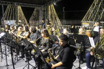 Foto - ABERTURA OFICIAL DO NATAL ENCANTADO ACONTECEU NA NOITE DESTE SÁBADO (7/12)