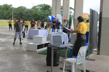 Foto - Torneio de Atletismo entres as APAES do Vale do Ribeira foi realizado no Centro de Eventos em Cajati