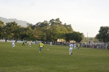 Foto - JOGO COMEMORATIVO COM EX-CRAQUES DA SELEÇÃO BRASILEIRA- CAJATI, 31 ANOS