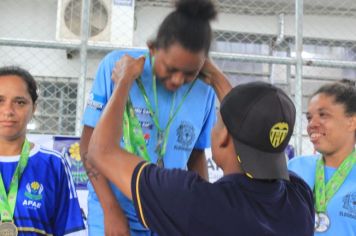 Foto - Torneio de Atletismo entres as APAES do Vale do Ribeira foi realizado no Centro de Eventos em Cajati